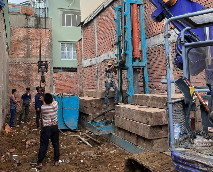 Vậy có nên ép cọc bê tông trong hẻm nhỏ?