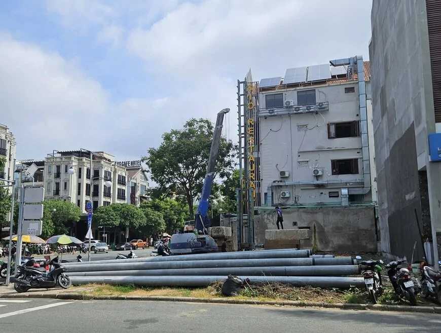 Ép cọc bê tông ly tâm