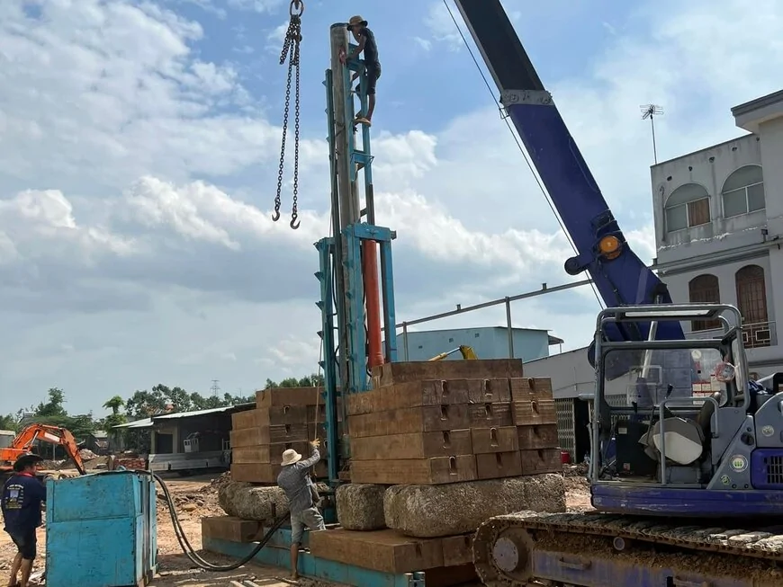 Đánh giá và nhận xét của khách hàng về dịch vụ