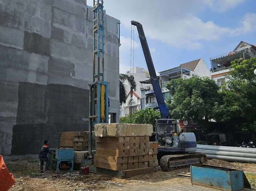 Tìm hiểu lý do vì sao nên ép cọc bê tông khi xây nhà