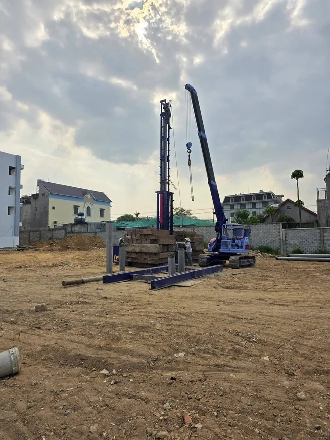 Phân biệt ép cọc bê tông trước và ép cọc bê tông sau khi thi công