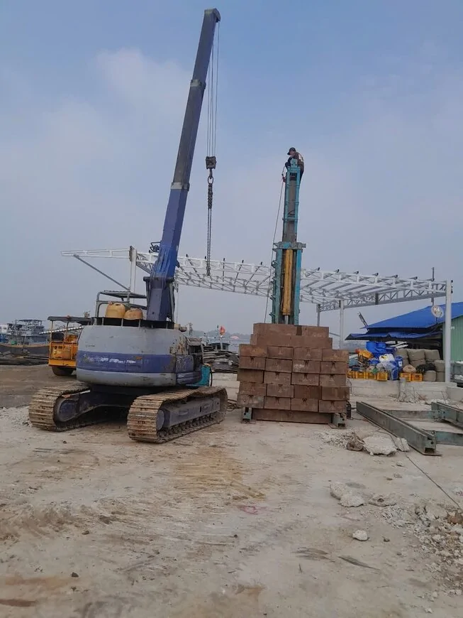 Tìm hiểu thi công ép cọc bê tông sau là gì?